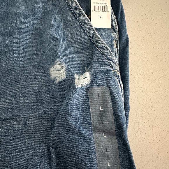 NWT- GAP Overall - Picture 2 of 3